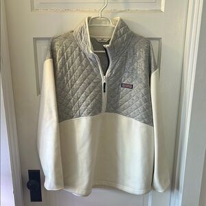Vineyard Vines Gray and white Quilted Pullover